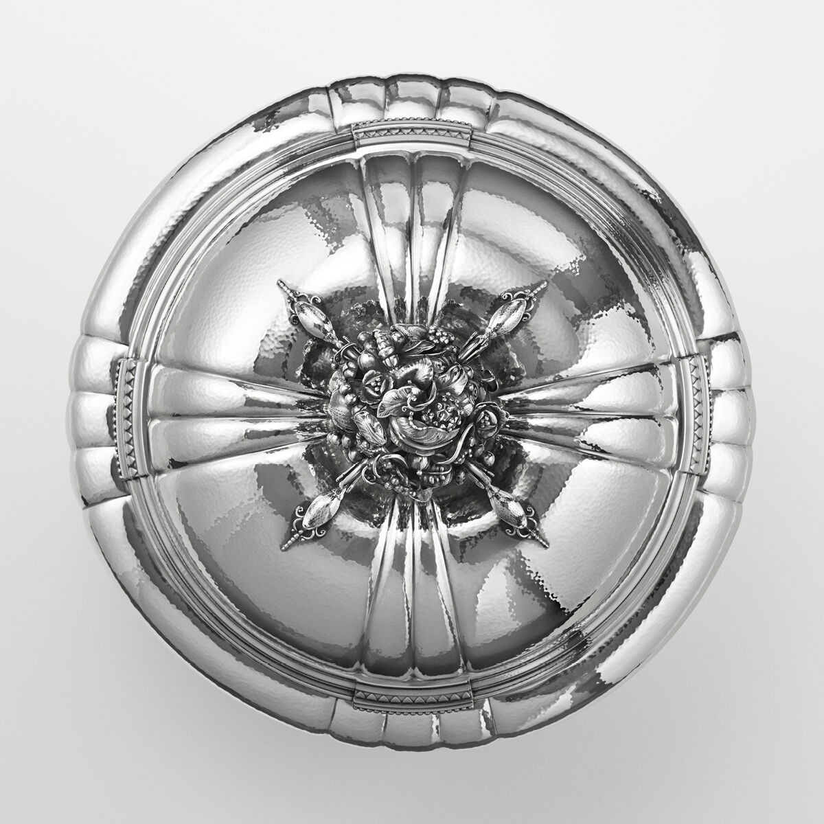 SS19 TUREEN 270 - eCom images